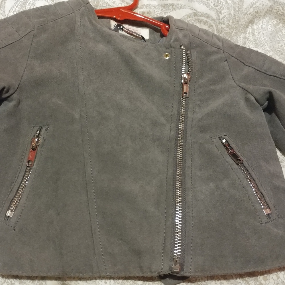 Girls Grey Faux Suede Jacket size 2-3y